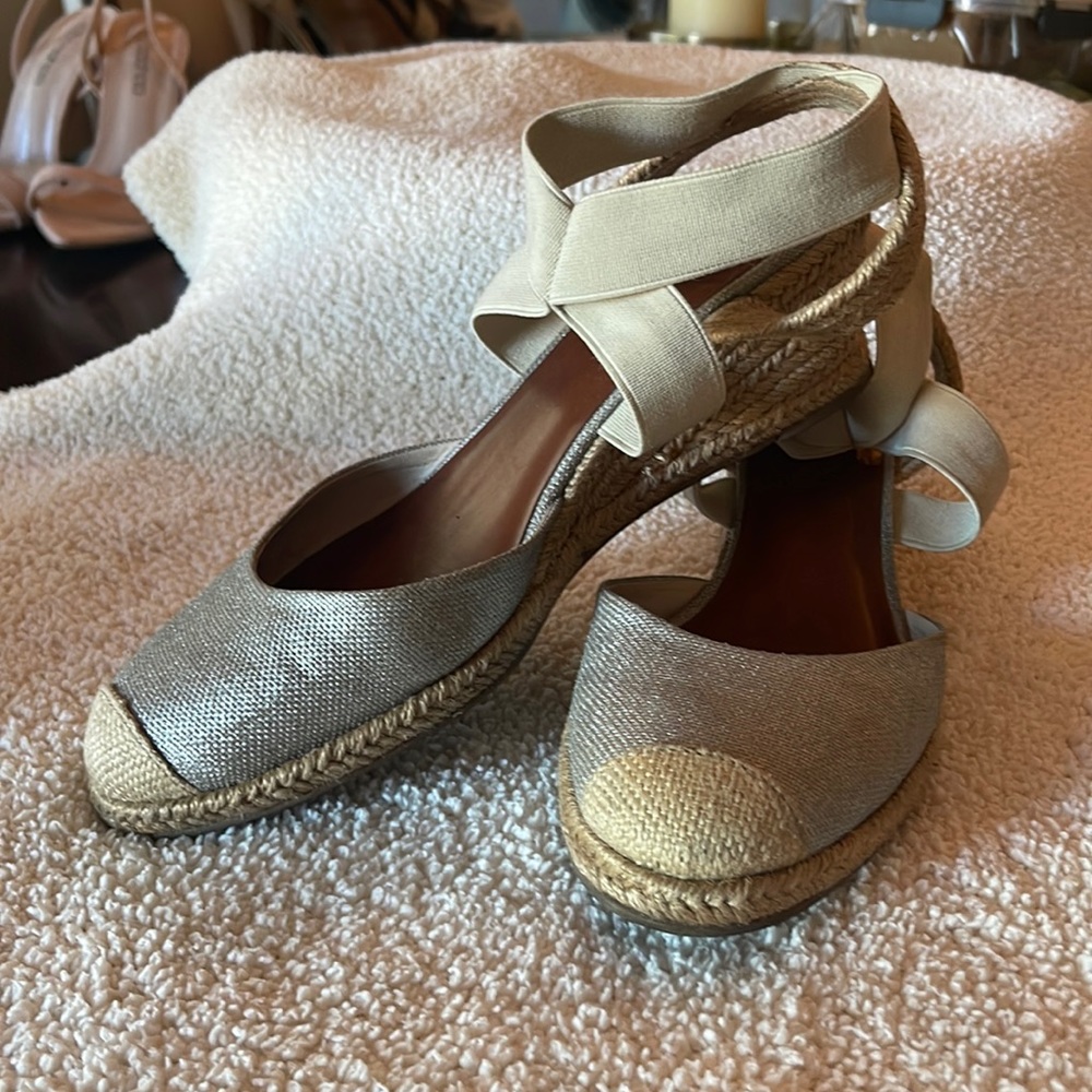 Espadrille wedge heels